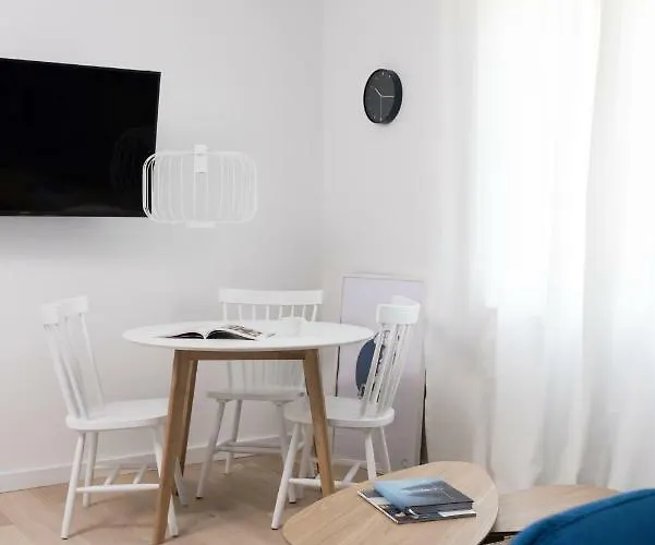 Colors - Tylko 10 Minut Piechota Od Energylandii *